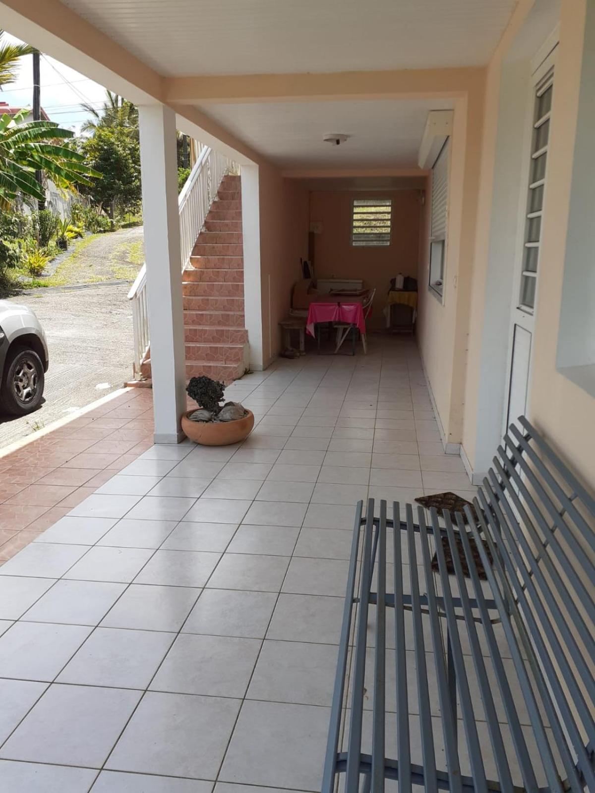 Maison 820 Saint-Joseph Luaran gambar