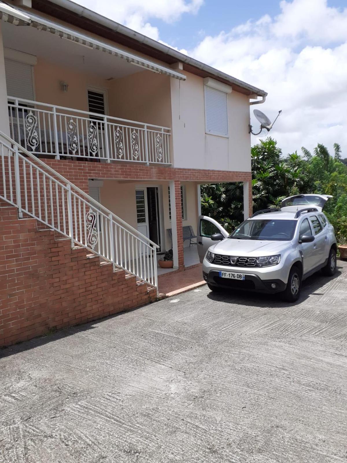 Maison 820 Saint-Joseph Luaran gambar